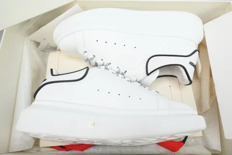 Alexander McQueen Oversized Sneaker White/Black – photo 8