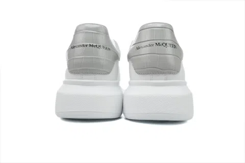 Alexander McQueen Oversized Sneaker Grey – photo 3