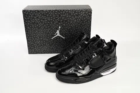 Air Jordan 4 Black Patent – photo 9