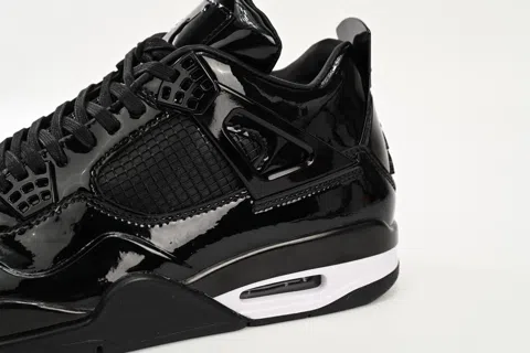 Air Jordan 4 Black Patent – photo 4