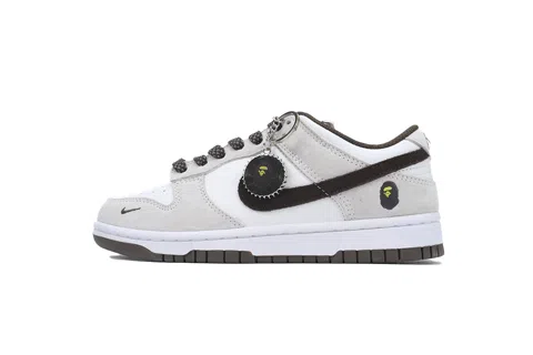 Nike Dunk Low Brown