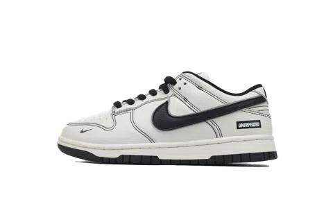 Nike Dunk Low Black/White