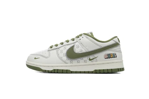 Nike Dunk Low Cream/White/Light Grass Green