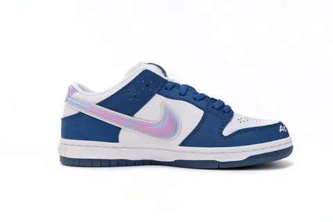 Nike SB Dunk Low Blue/White – photo 3