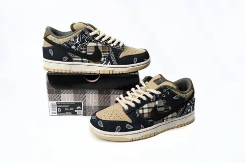 Travis Scott x Nike SB Dunk Low Paisley – photo 5