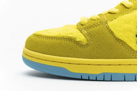 Nike SB Dunk Low Yellow Bear – photo 3