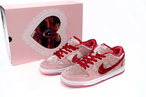 Nike SB Dunk Low Valentine Pink – photo 9