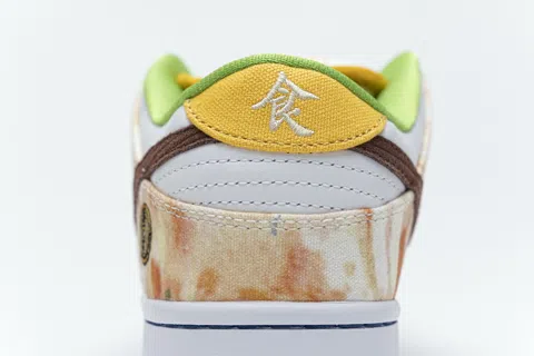 Nike SB Dunk Low Red/Gold – photo 5