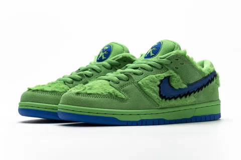 Nike SB Dunk Low Green Bear – photo 4