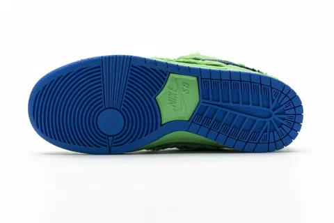Nike SB Dunk Low Green Bear – photo 7