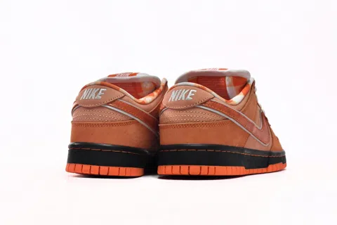 Concepts x Nike SB Dunk Low Orange Lobster – photo 4
