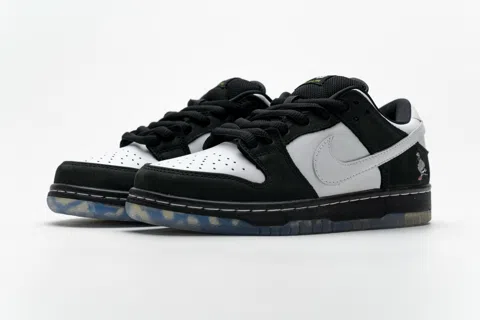 Staple x Nike SB Dunk Low Panda Pigeon – photo 3