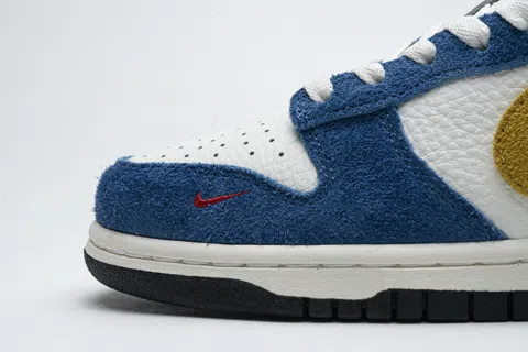 Nike Dunk Low 80s Bus – photo 10