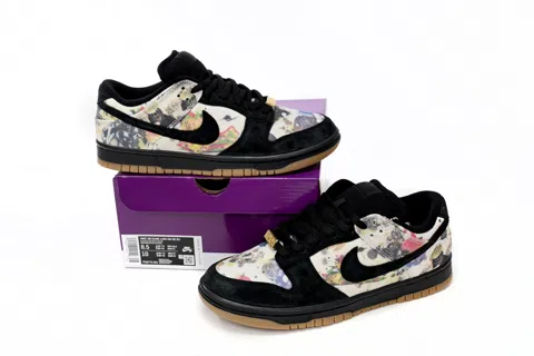 Supreme x Nike SB Dunk Low Rammellzee – photo 9