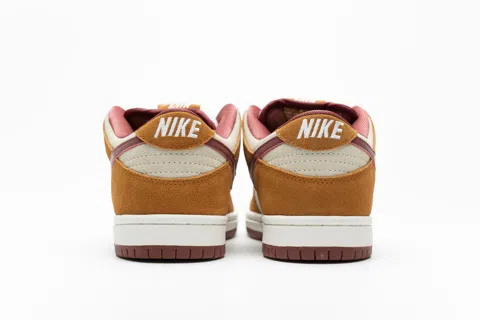 Nike SB Dunk Low Brown/Red – photo 8