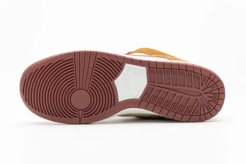 Nike SB Dunk Low Brown/Red – photo 7