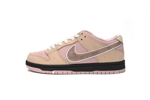 Nike Dunk Low Pink