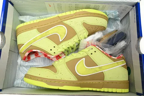 Nike Dunk Low Neon Yellow – photo 10