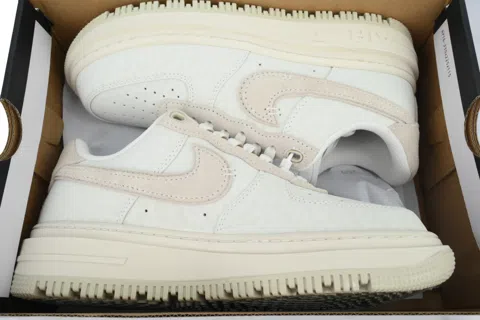 Nike Air Force 1 Low Triple White – photo 8