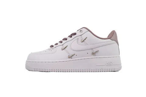 Nike Air Force 1 Low 07 Lx
