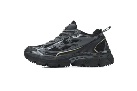 Off-White Be Right Back Black