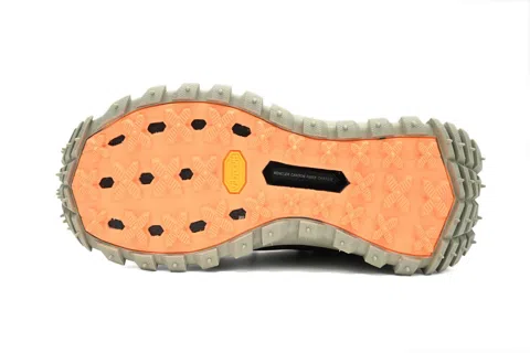 Moncler Trailgrip Olive – photo 4