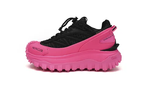 Moncler Trailgrip Black/Pink