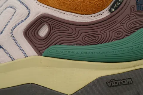 Moncler Trailgrip Cream/Brown/Green – photo 5