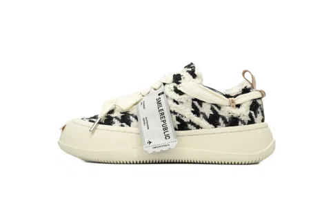Smilerepublic Sneakers Smoke Grey