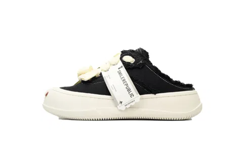 Smilerepublic Sneakers Black