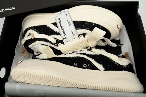 Smilerepublic Sneakers Obsidian – photo 8