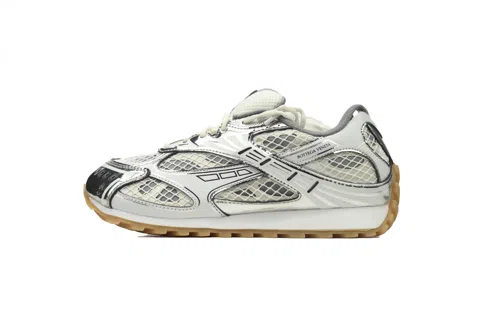 Bottega Veneta Orbit Silver