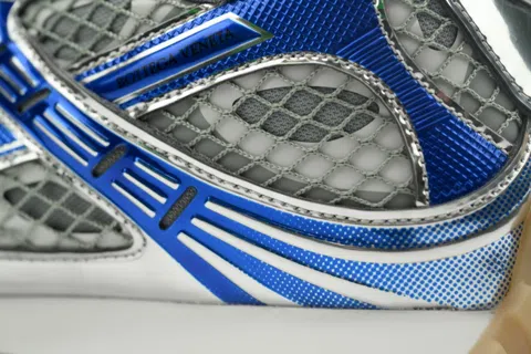 Bottega Veneta Orbit Blue – photo 5