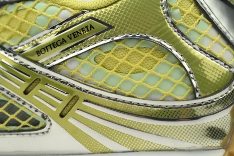 Bottega Veneta Orbit Yellow – photo 5