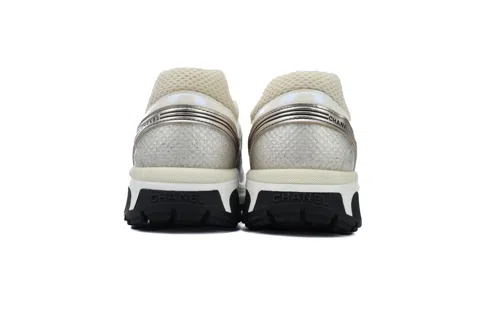 Chanel Running Shoes Rose Gold – photo 3