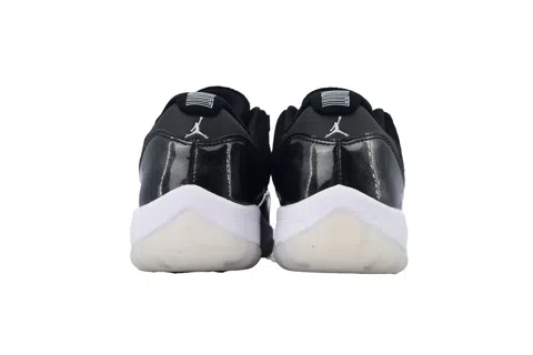 Air Jordan 11 Low Barons – photo 3