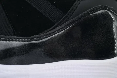 Air Jordan 11 Low Barons – photo 5