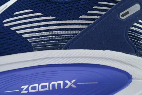 Nike Vomero 18 Blue Void Blue Lightning – photo 5