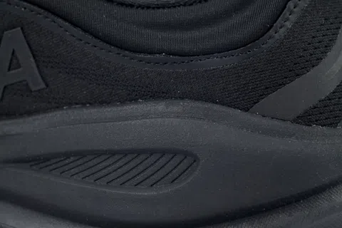 HOKA Bondi 9 Triple Black – photo 5
