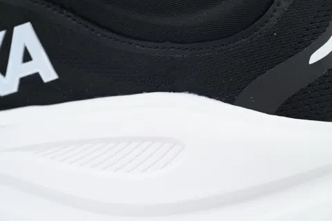 HOKA Bondi 9 Black White – photo 5