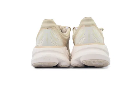 HOKA Bondi 9 Vanilla Color – photo 3