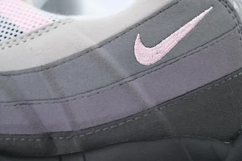 Nike Air Max 95 Pink Foam – photo 5