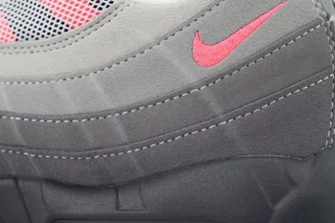 Nike Air Max 95 Solar Red – photo 5