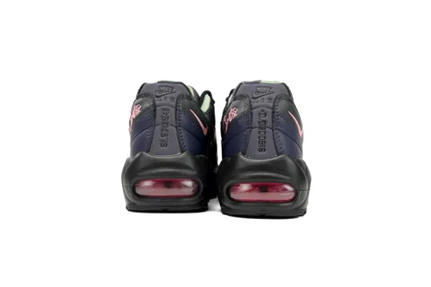 Corteiz x Nike Air Max 95 Pink Beam – photo 3