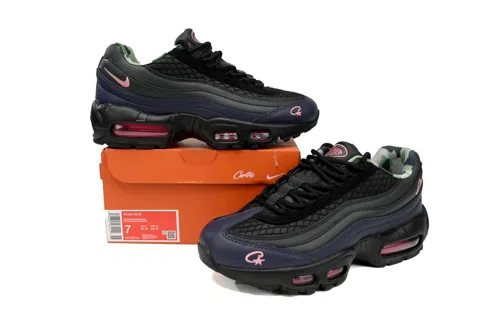 Corteiz x Nike Air Max 95 Pink Beam – photo 7