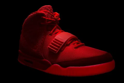 Nike Air Yeezy Red October – photo 3