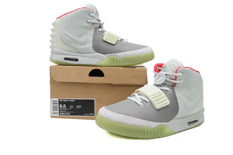 Nike Air Yeezy Pure Platinum – photo 7
