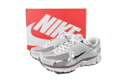 Nike Zoom Vomero 5 Chrome Platinum Violet – photo 7