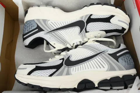 Nike Zoom Vomero 5 Photon Dust Black – photo 8