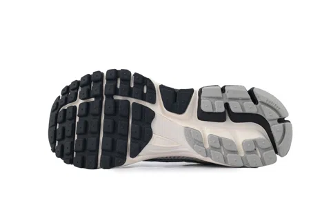 Nike Zoom Vomero 5 Photon Dust Black – photo 4